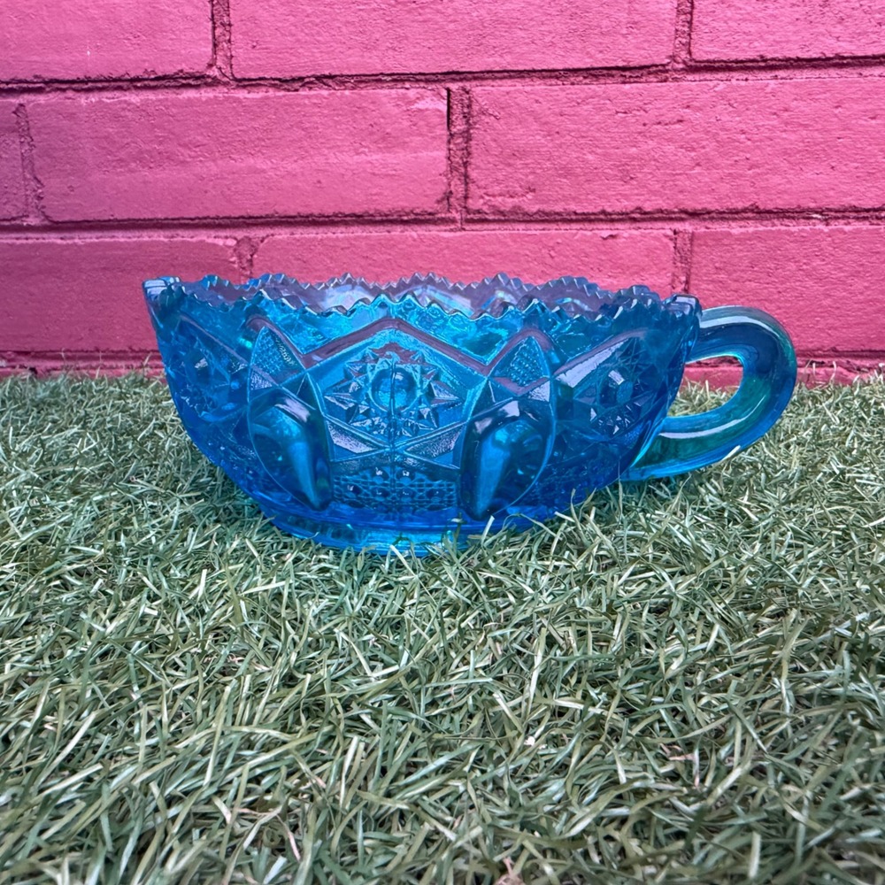 Vtg L.E.‎ Smith Heritage Aqua Blue Glass Handled Nappy Bowl